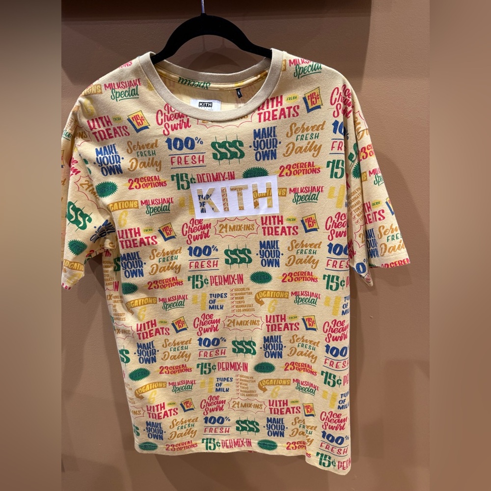 Kith Treats Circular Tee men’s medium yellow box logo Streetware Rare Find !